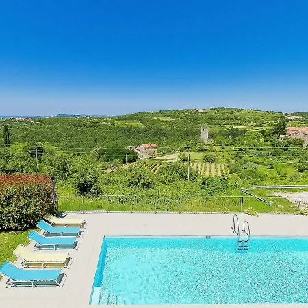 Dom wakacyjny Holiday Kitto With Shared Pool *